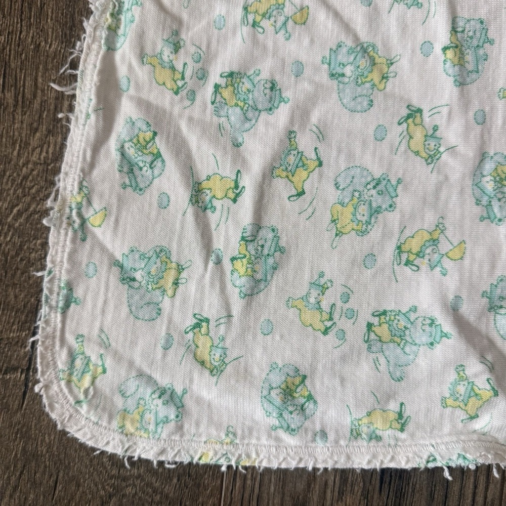 Vintage Carter's receiving‎ blanket bears and clowns Cotton 80s